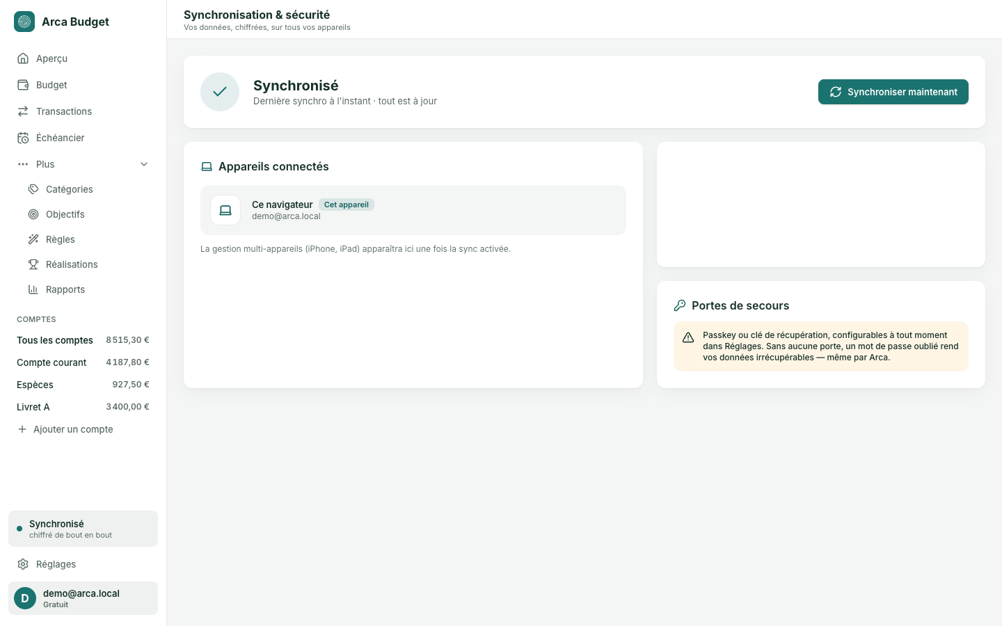 État de synchronisation et appareils connectés dans Arca Budget